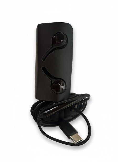 سماعة أذن سلكية USB Type-C – صوت نقي وتصميم عصري متين